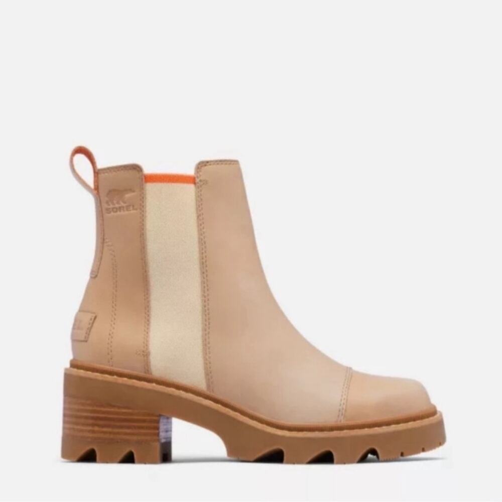 Sorel Joan Now Chelsea Boot Honest Beige NWOB Size 7